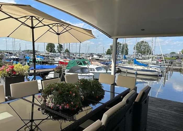 Botel Watervilla De Otter - Inclusief Electrische Sloep En Sups Loosdrecht