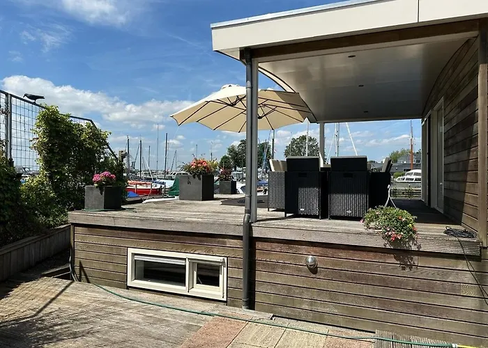 Watervilla De Otter - Inclusief Electrische Sloep En Sups Botel