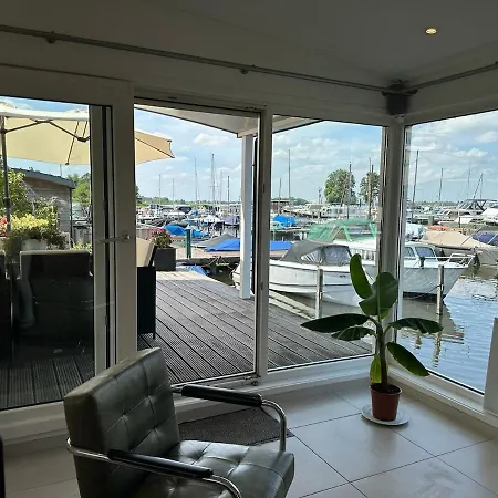 Botel Watervilla De Otter - Inclusief Electrische Sloep En Sups Loosdrecht