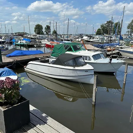 Watervilla De Otter - Inclusief Electrische Sloep En Sups Botel