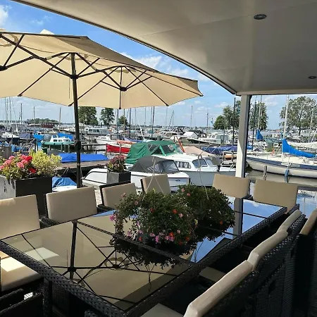 Botel Watervilla De Otter - Inclusief Electrische Sloep En Sups *